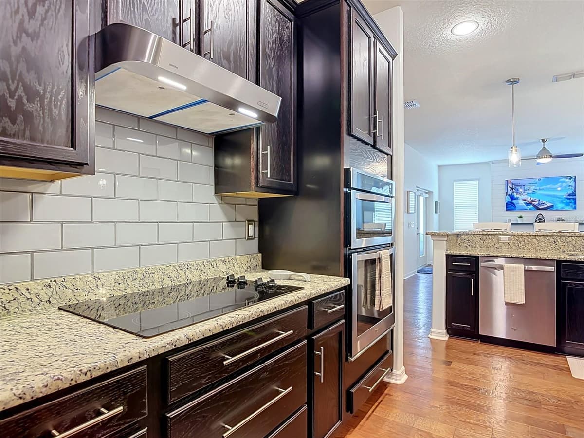 1209 CAP DIVILLE AVENUE — photo 8 of 25