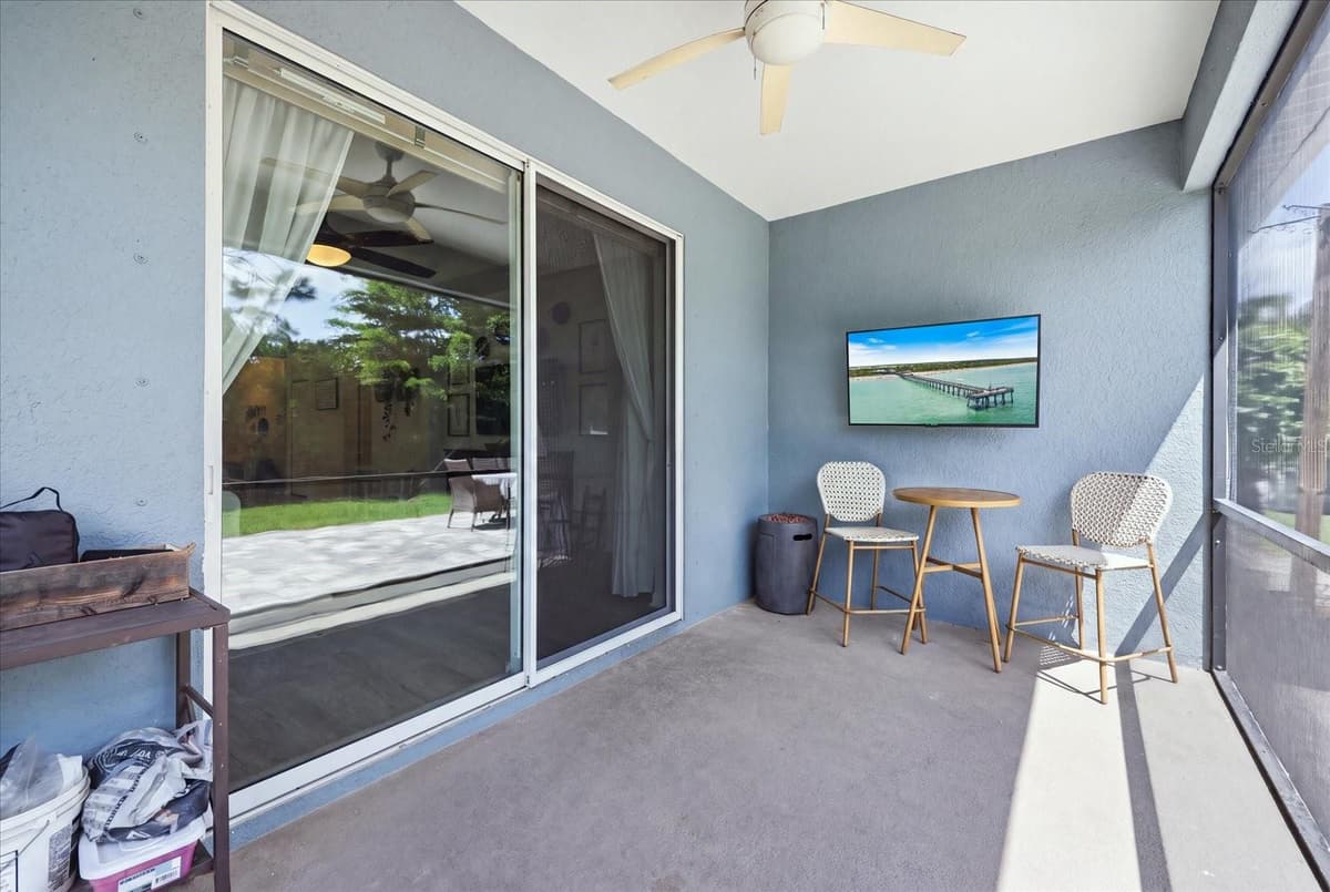 116 AVENS DRIVE — photo 38 of 49