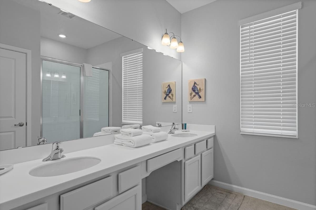 4472 MONADO DRIVE — photo 36 of 48
