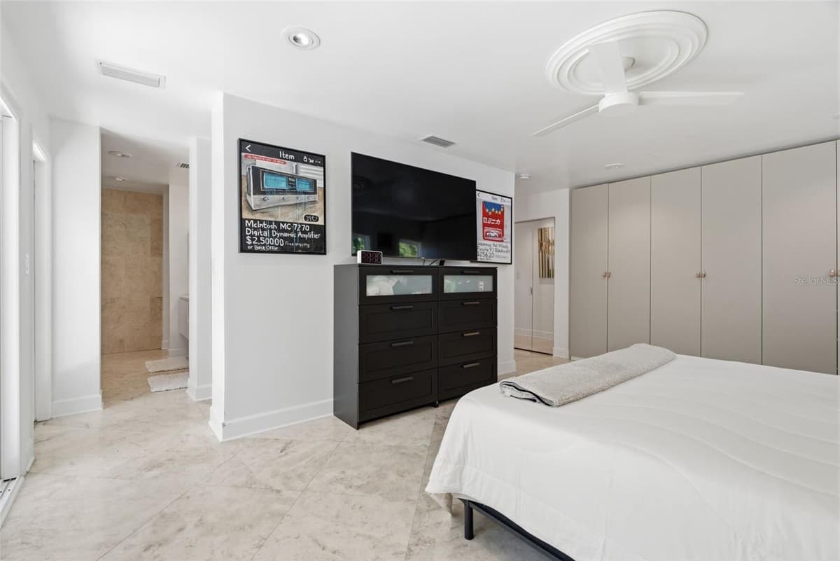 2701 CHAMBRAY LANE — photo 34 of 46