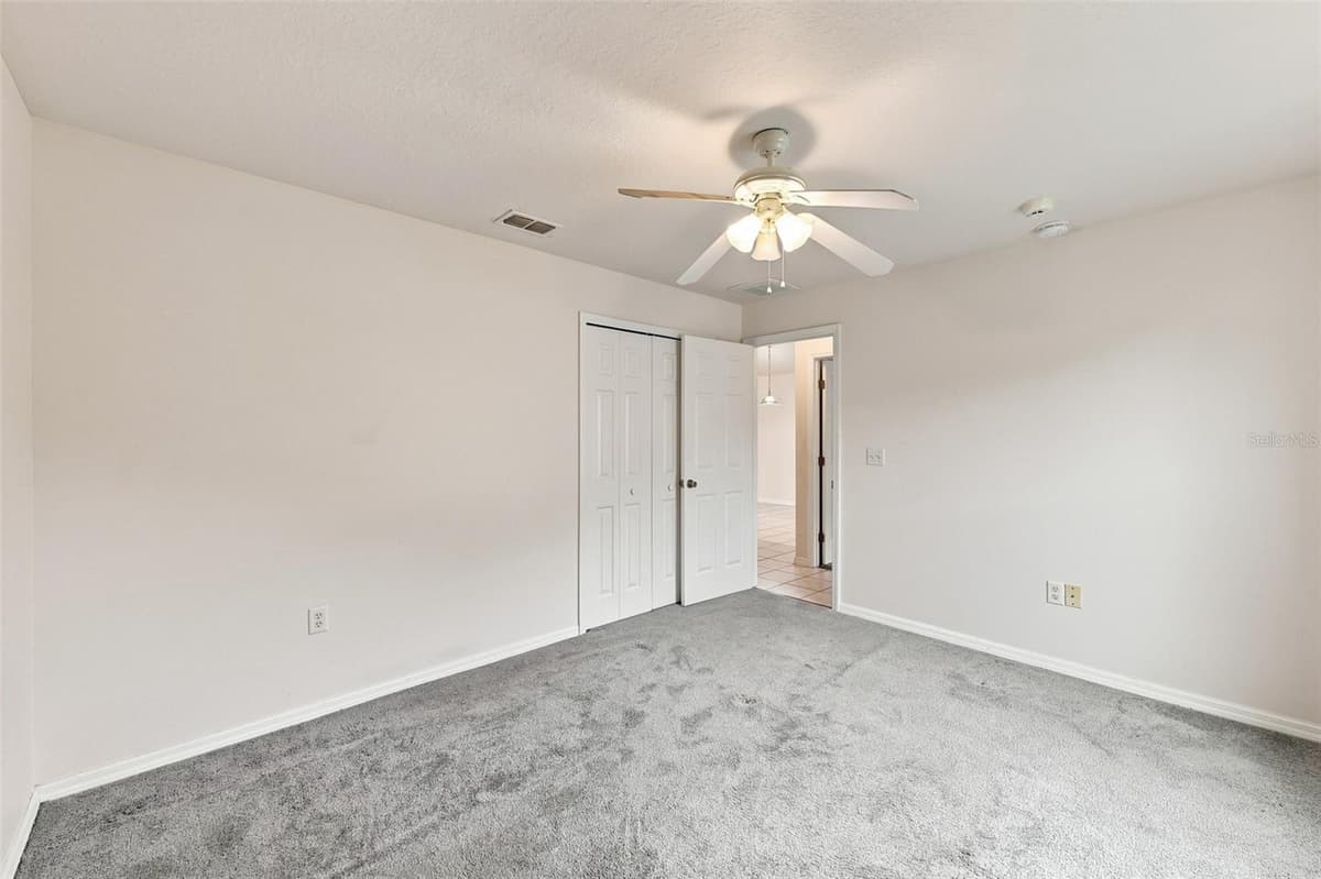2032 DE CARLO AVENUE — photo 23 of 40