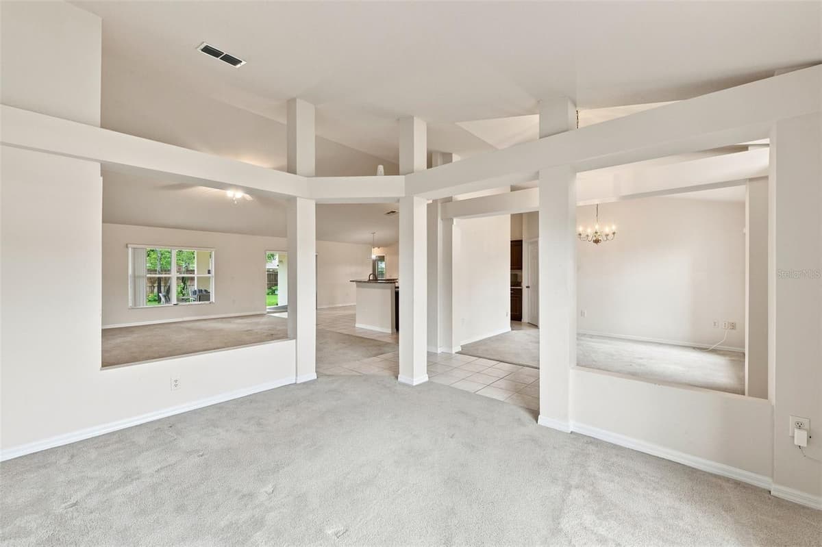 2032 DE CARLO AVENUE — photo 9 of 40