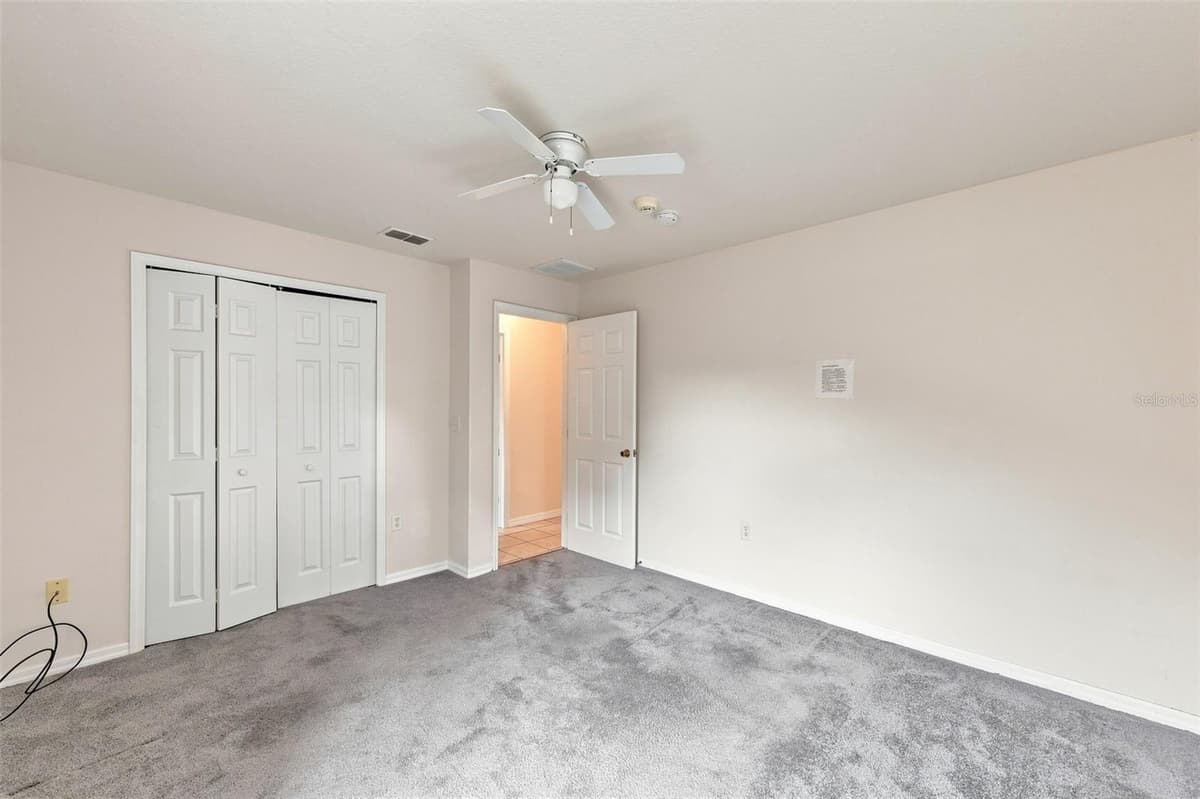 2032 DE CARLO AVENUE — photo 25 of 40