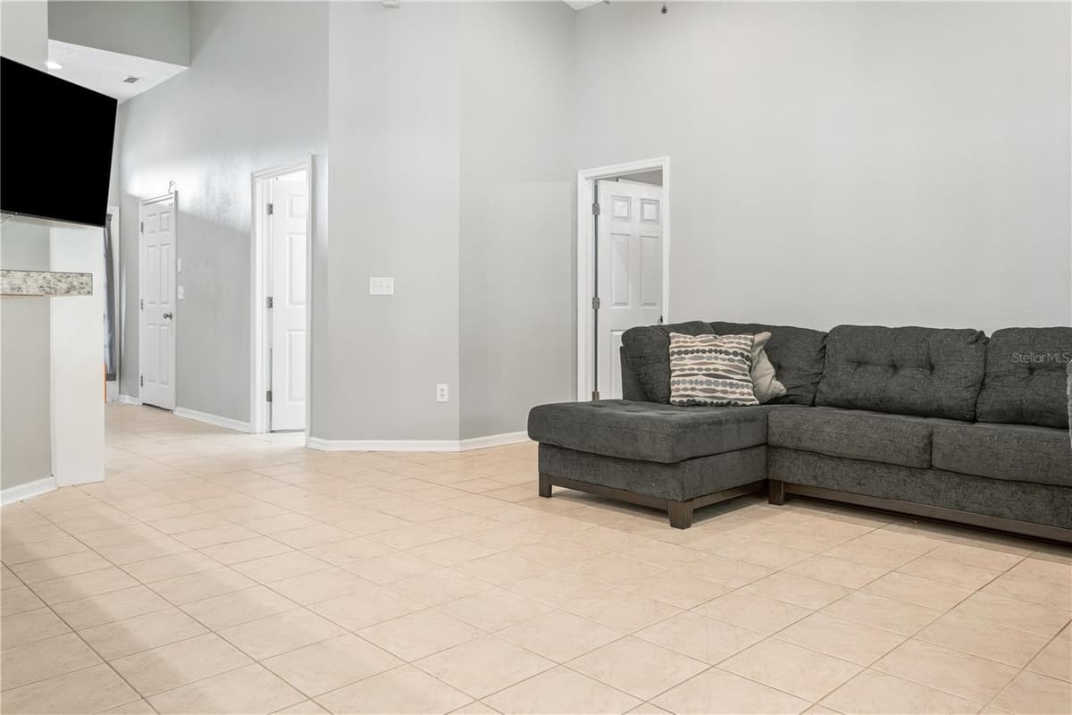 5701 SWEET WILLIAM TERRACE — photo 4 of 34