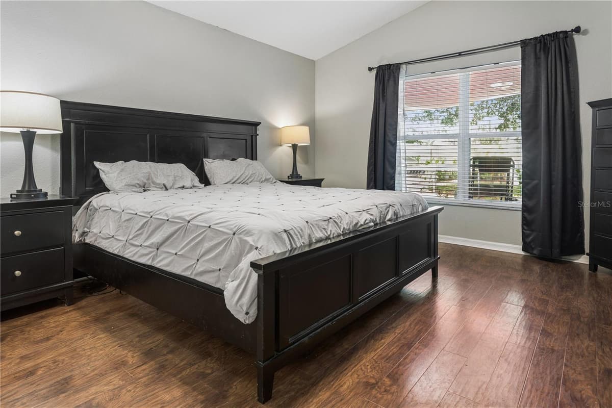 5701 SWEET WILLIAM TERRACE — photo 10 of 34