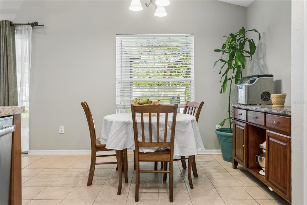 5701 SWEET WILLIAM TERRACE — photo 8 of 34