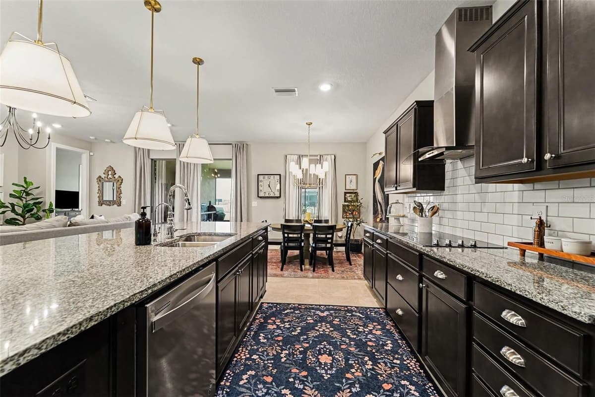 7756 YALE HARBOR DRIVE — photo 9 of 23