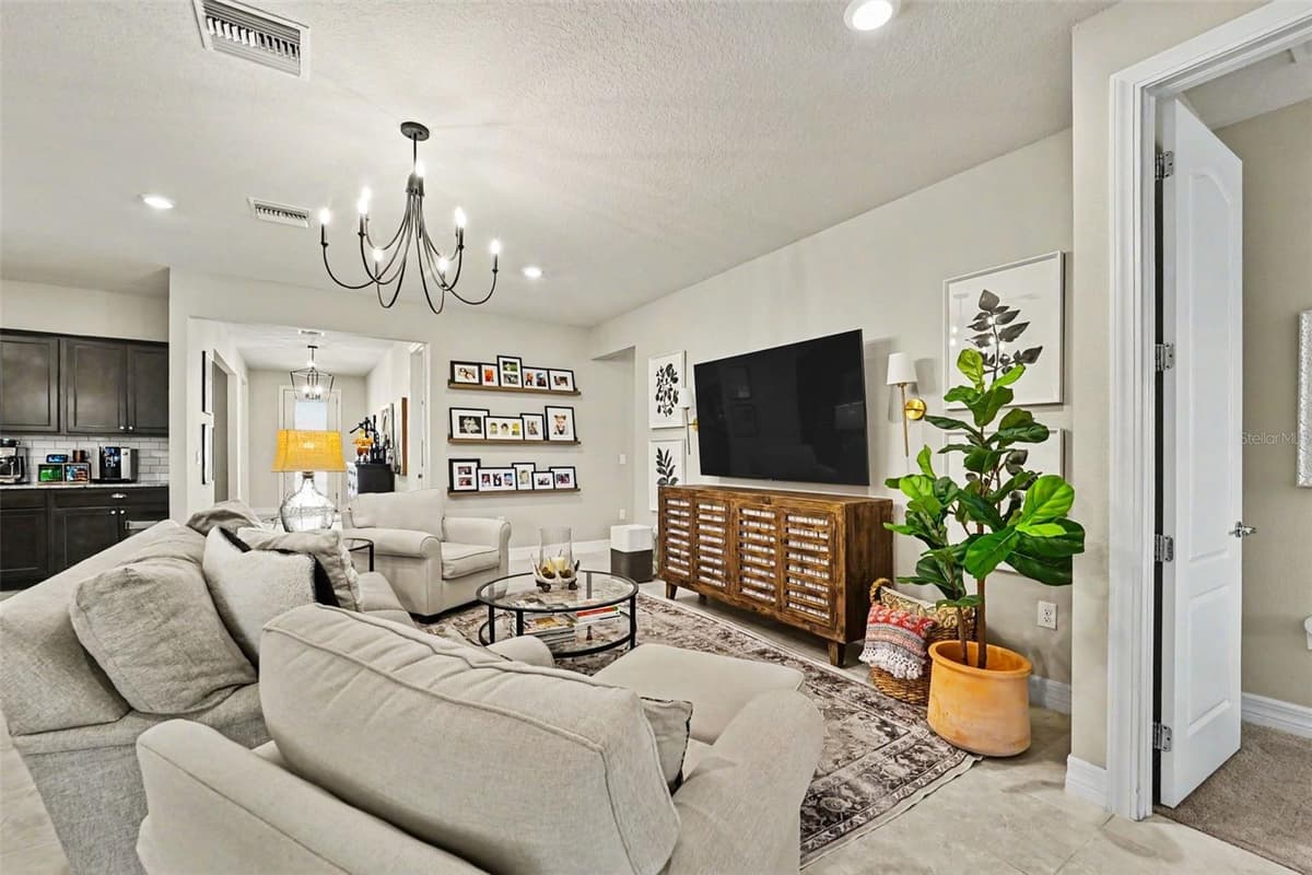 7756 YALE HARBOR DRIVE — photo 6 of 23