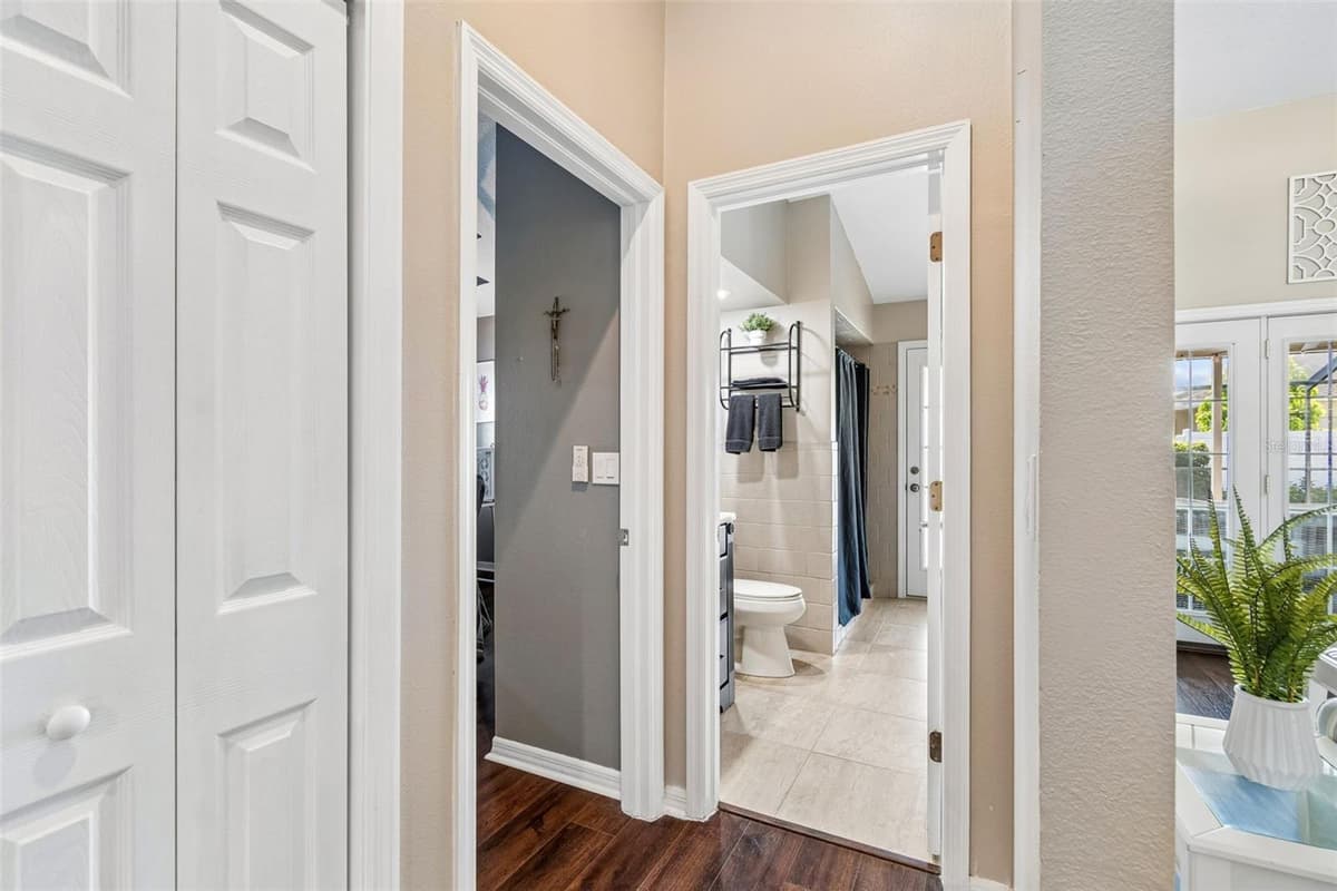 5424 LOS PALOS DRIVE — photo 28 of 55
