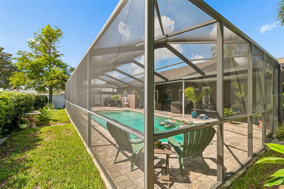 5424 LOS PALOS DRIVE — photo 48 of 55