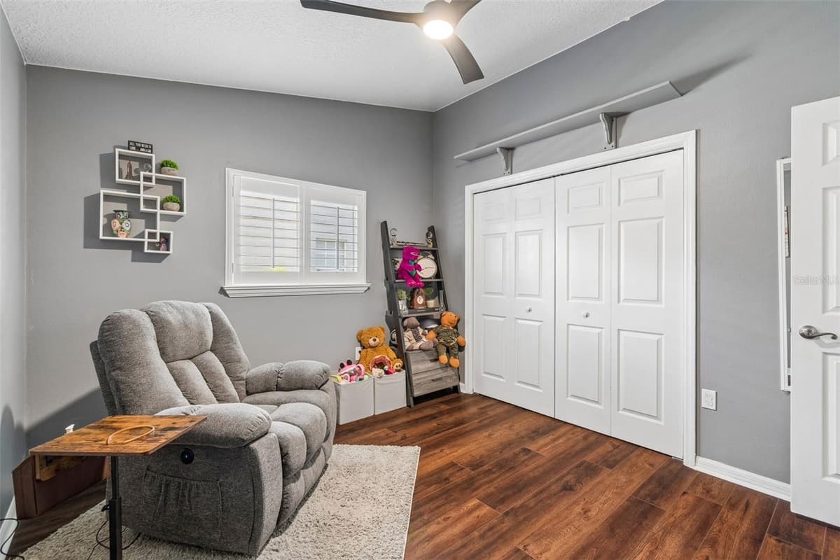 5424 LOS PALOS DRIVE — photo 30 of 55