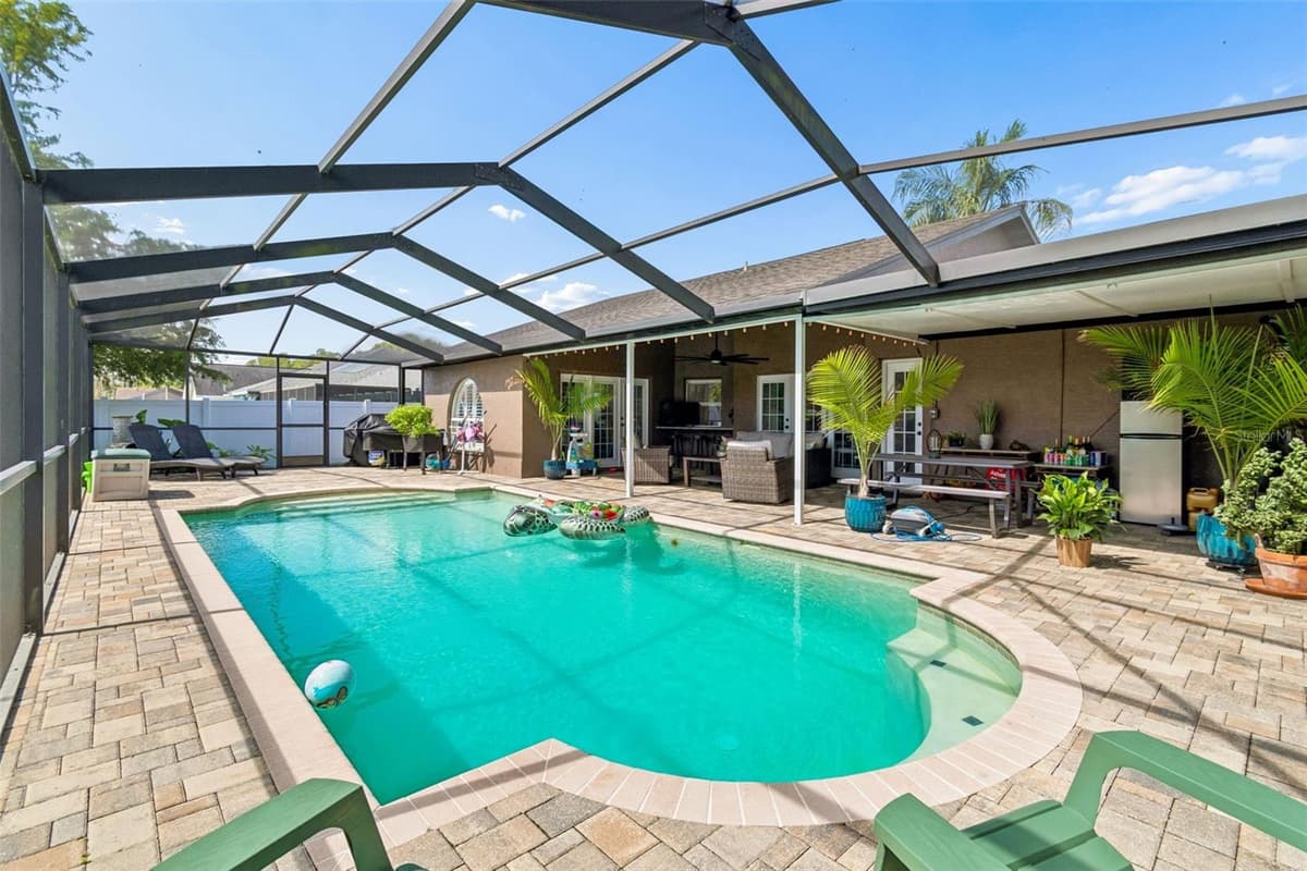 5424 LOS PALOS DRIVE — photo 41 of 55