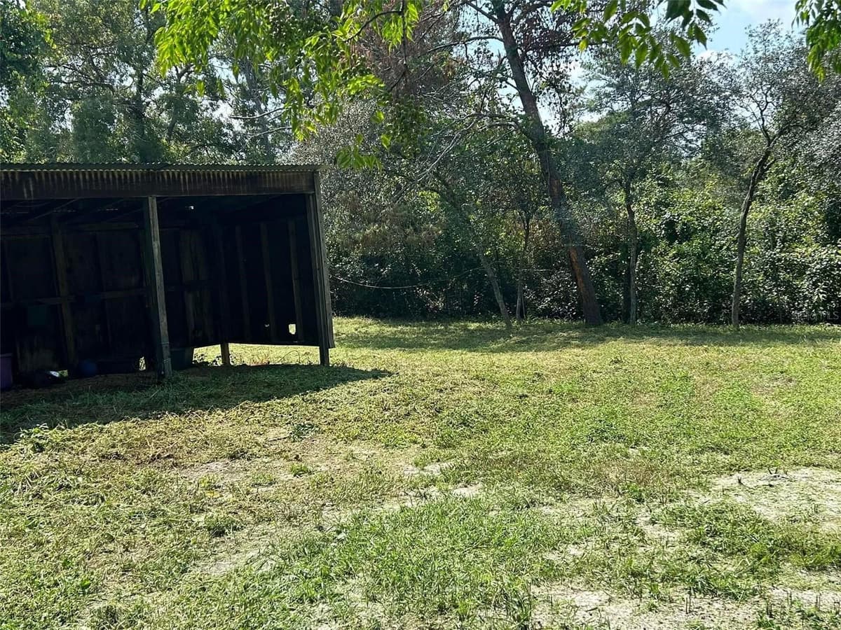 31304 HILLSIDE DRIVE — photo 3 of 27