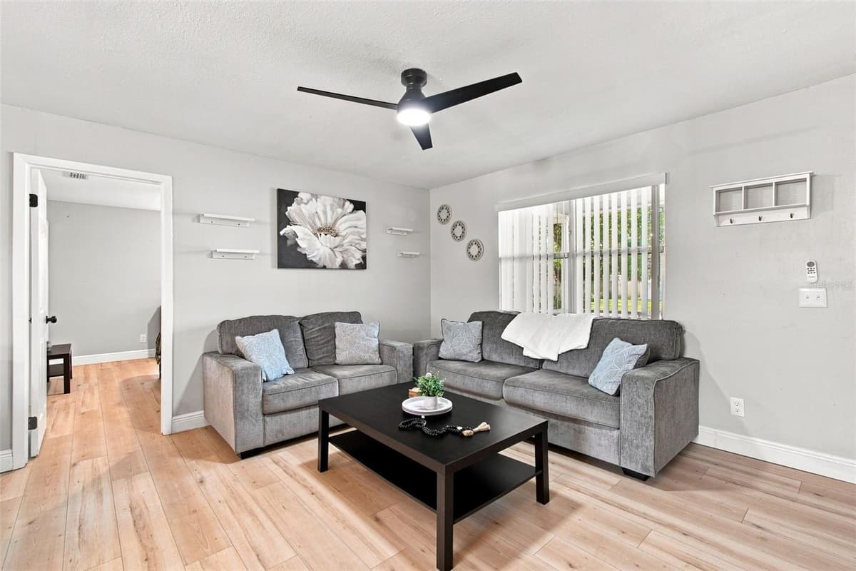 5206 PARADE STREET — photo 22 of 74