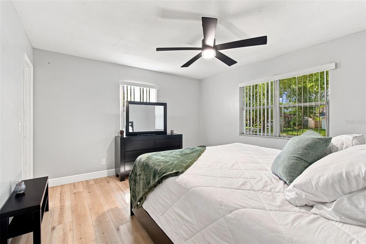 5206 PARADE STREET — photo 35 of 74