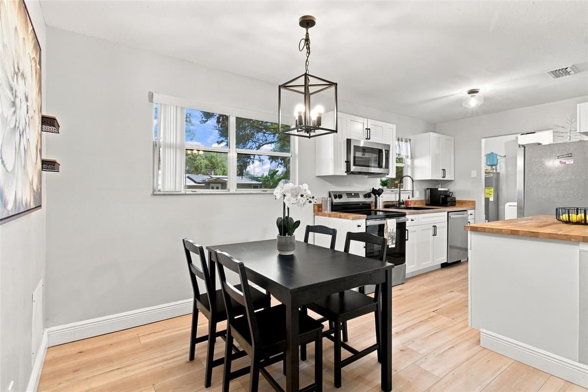 5206 PARADE STREET — photo 24 of 74