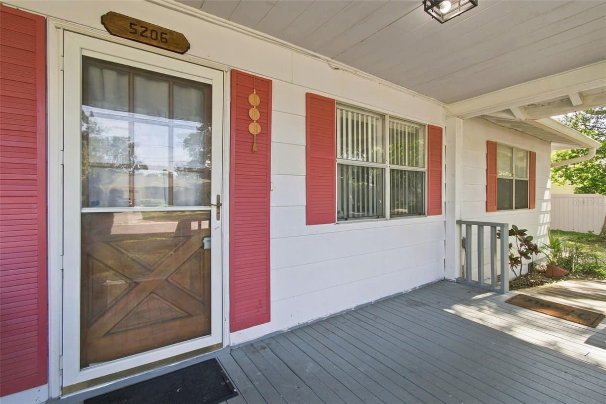 5206 PARADE STREET — photo 16 of 74