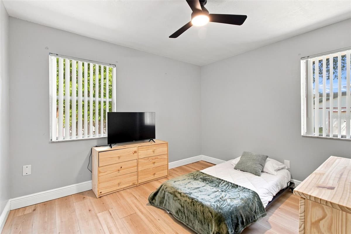 5206 PARADE STREET — photo 42 of 74