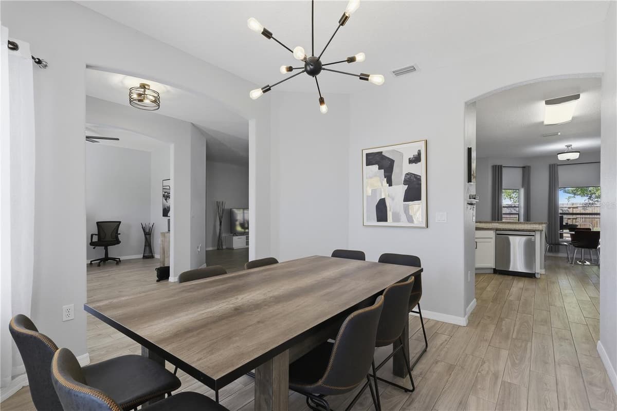 49 BOTANY LANE — photo 8 of 52