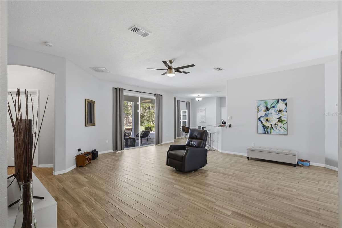 49 BOTANY LANE — photo 17 of 52