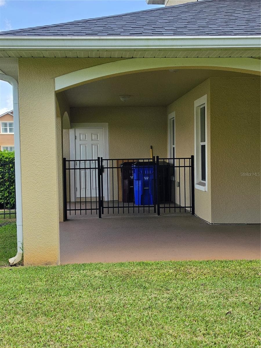 2951 BURBERRY PLACE — photo 50 of 52