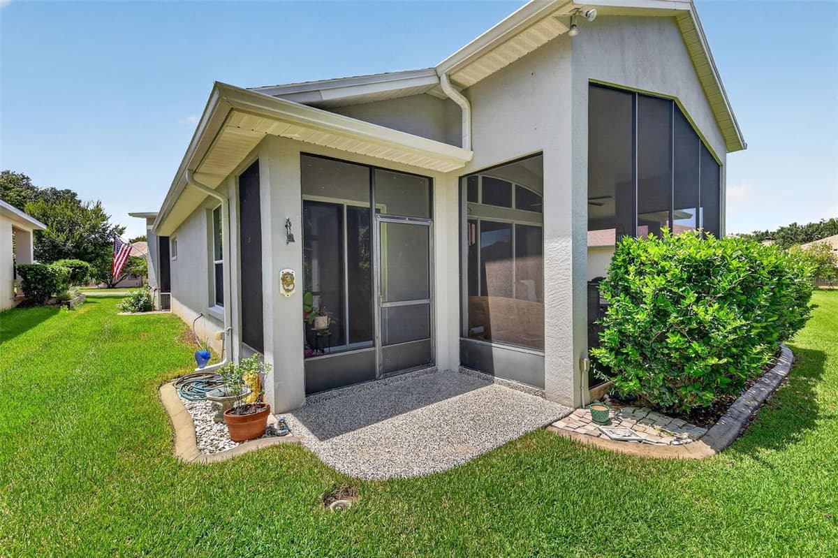20512 QUEEN ALEXANDRA DRIVE — photo 44 of 70