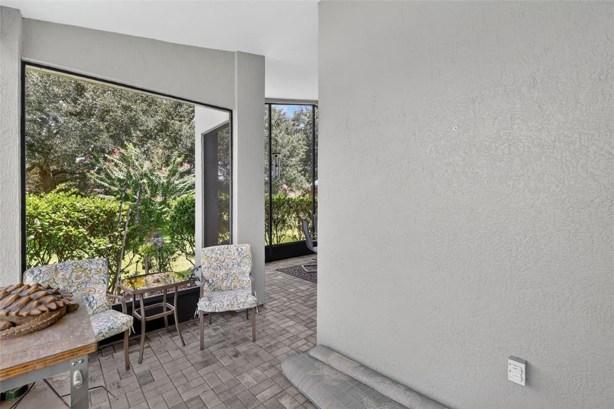 20512 QUEEN ALEXANDRA DRIVE — photo 43 of 70