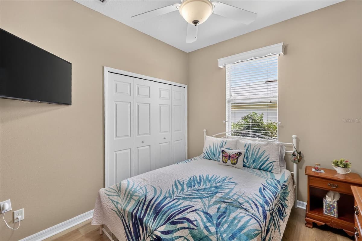 20512 QUEEN ALEXANDRA DRIVE — photo 34 of 70