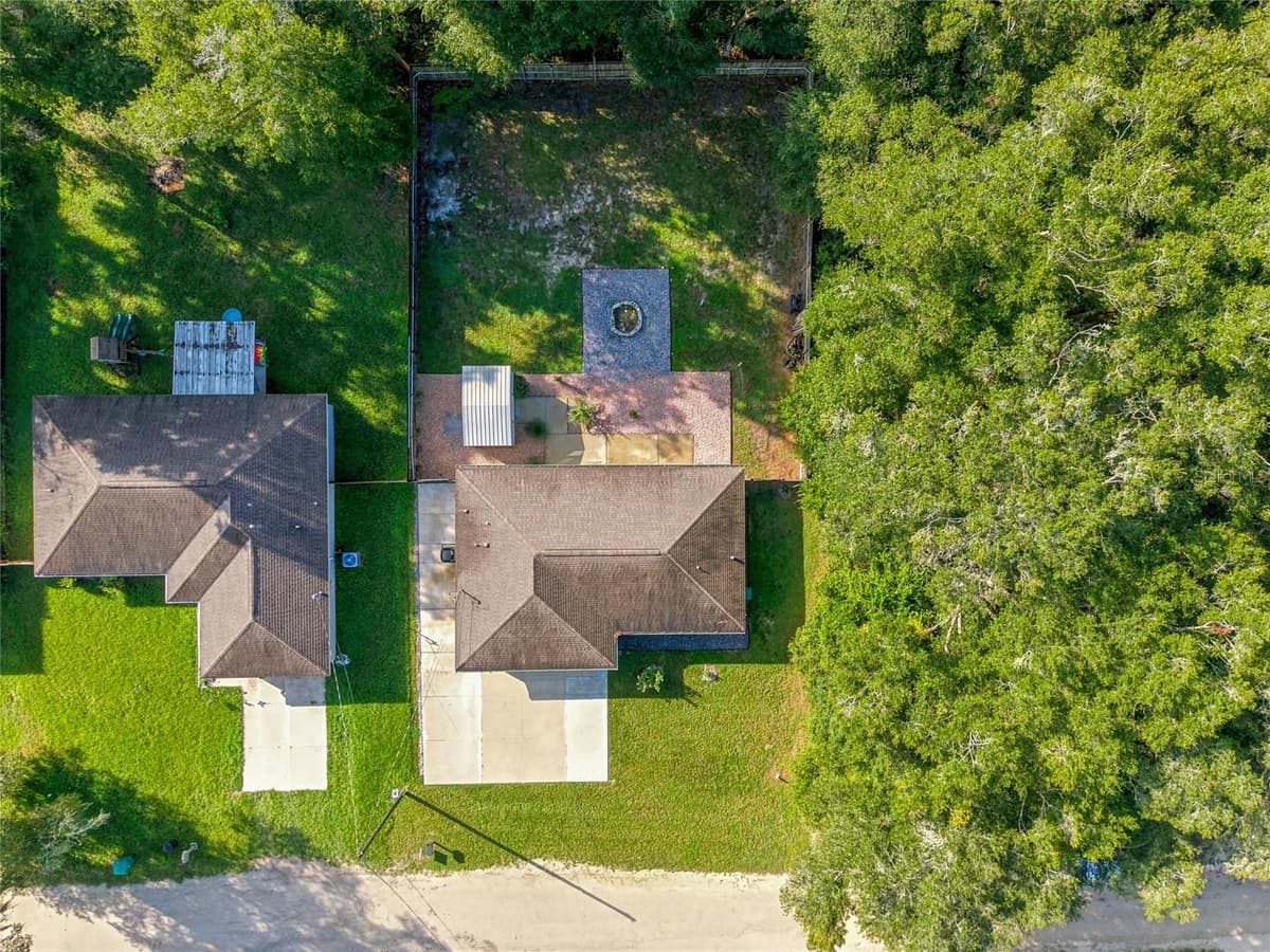 19056 SAINT BENEDICT DRIVE — photo 27 of 34