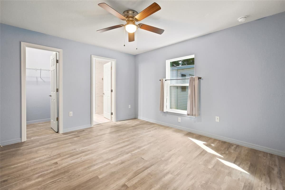 19056 SAINT BENEDICT DRIVE — photo 17 of 34