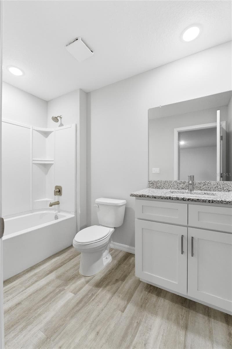 302 AVENUE P NW — photo 13 of 26