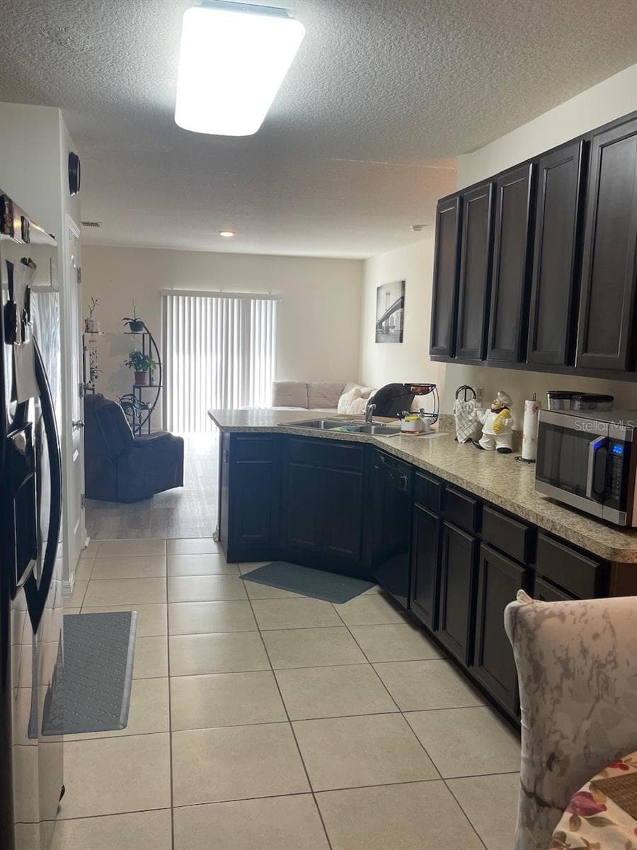 320 LIBERTY BOULEVARD — photo 8 of 32