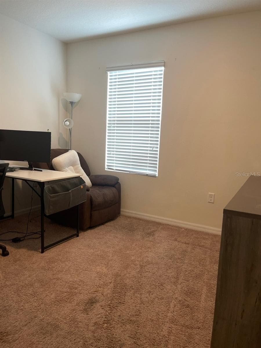 320 LIBERTY BOULEVARD — photo 18 of 32