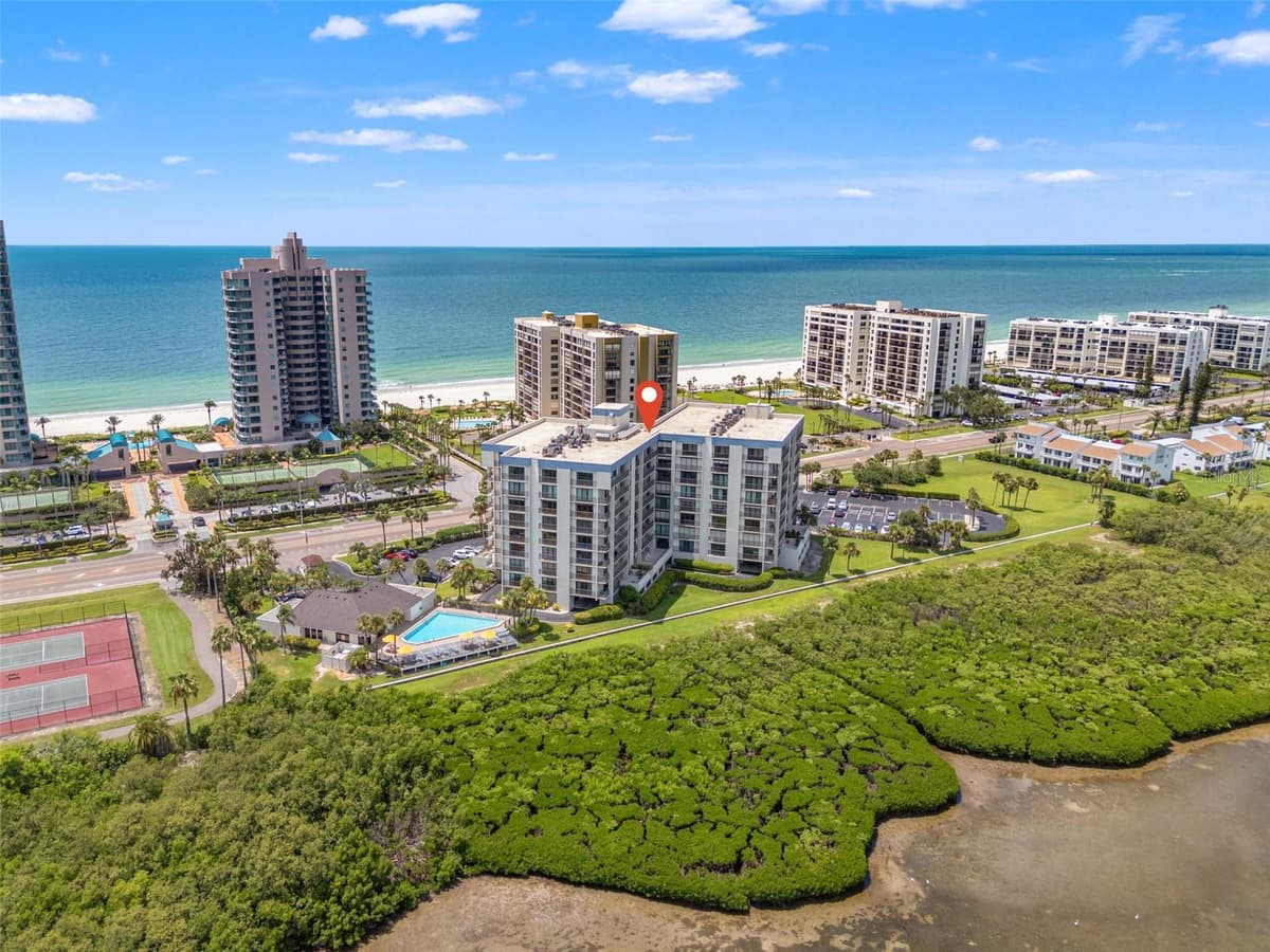 1501 GULF BOULEVARD — photo 2 of 30