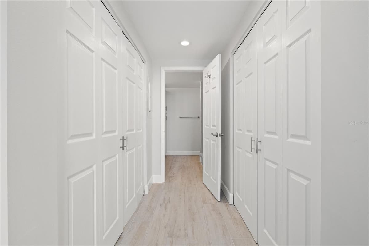 1501 GULF BOULEVARD — photo 12 of 30