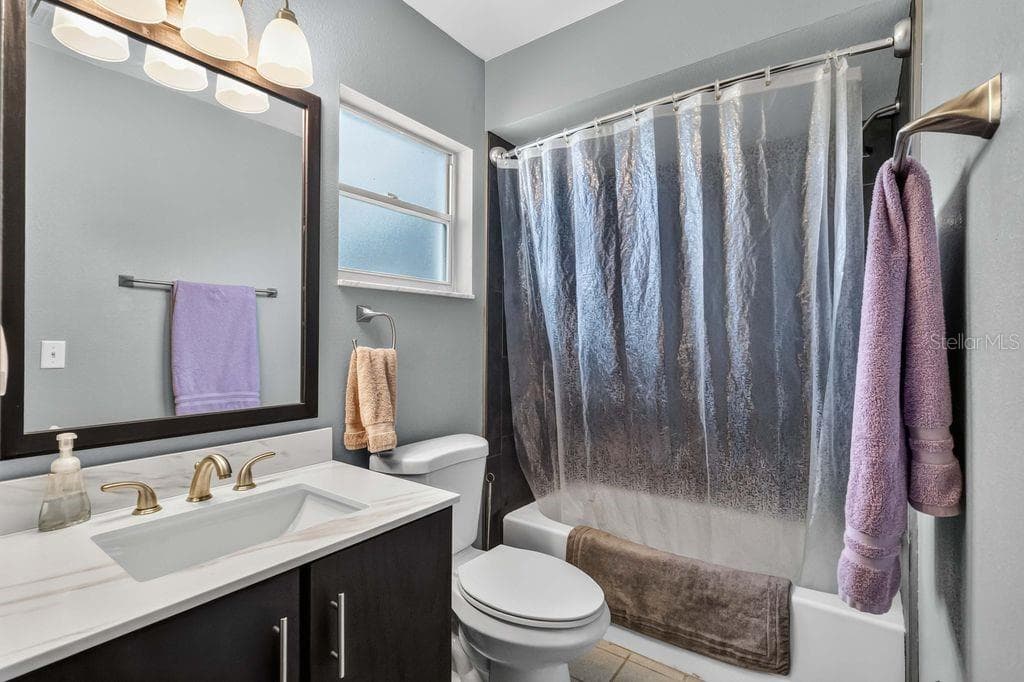 664 MADRID DRIVE — photo 40 of 52