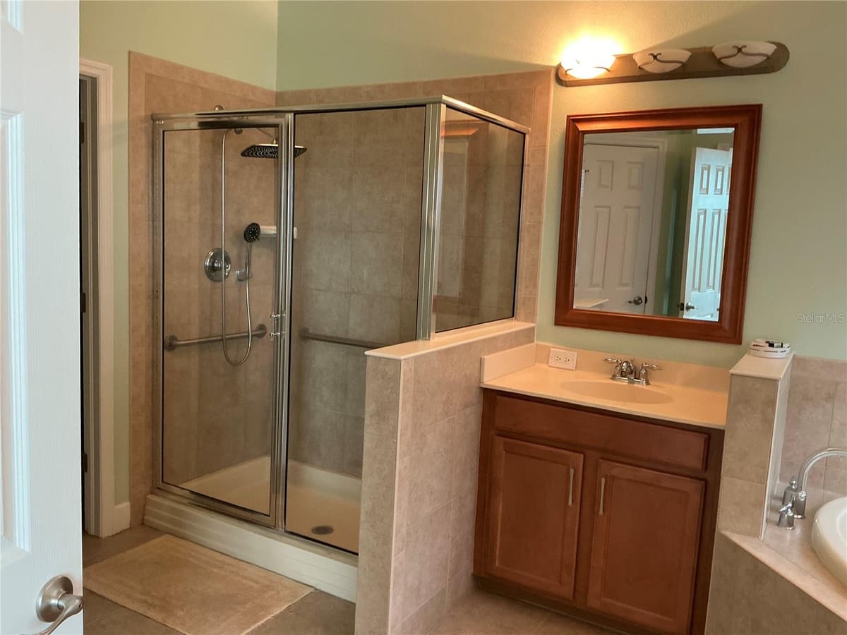 7059 ISLAMORADA CIRCLE — photo 20 of 38