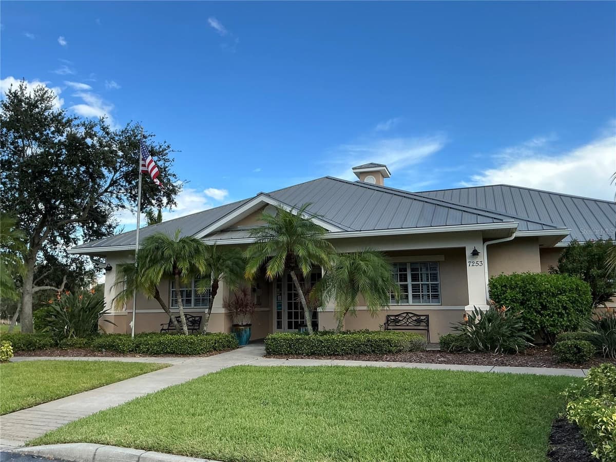 7059 ISLAMORADA CIRCLE — photo 32 of 38