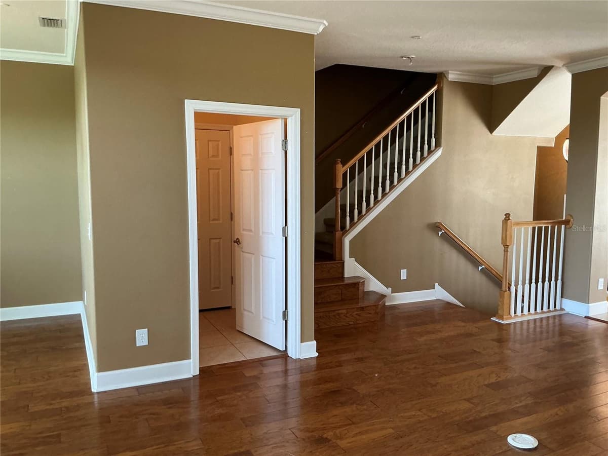 7059 ISLAMORADA CIRCLE — photo 12 of 38