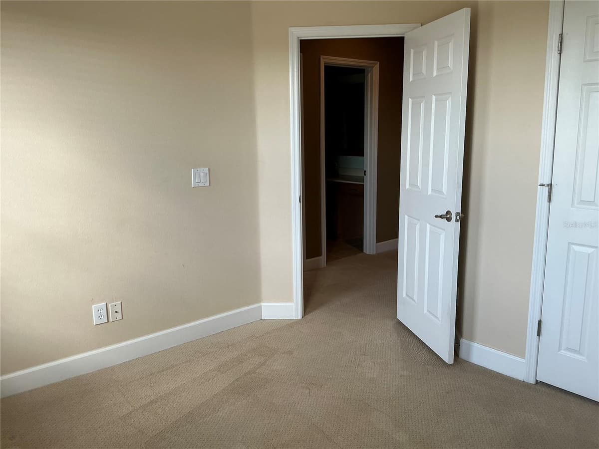 7059 ISLAMORADA CIRCLE — photo 25 of 38