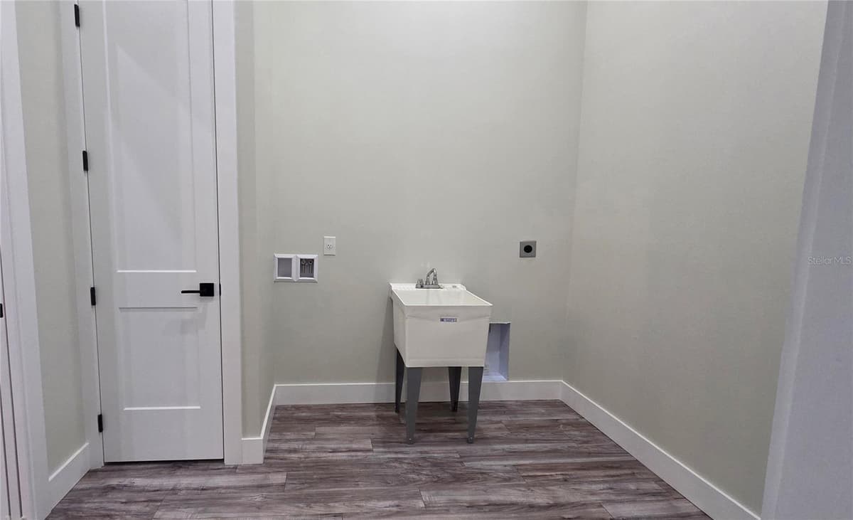 5223 BALMOR TERRACE — photo 36 of 50