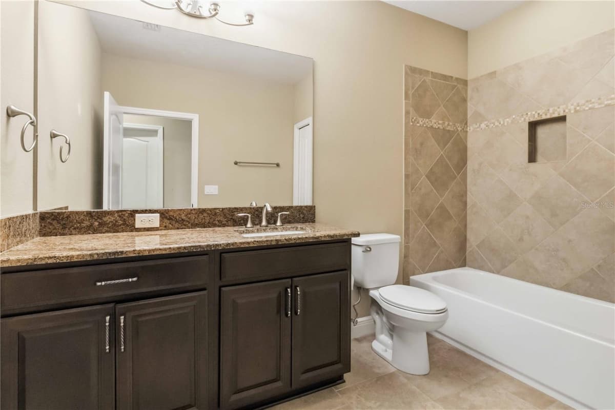 11009 CHARMWOOD DRIVE — photo 34 of 96