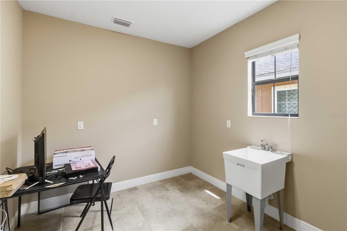 11009 CHARMWOOD DRIVE — photo 32 of 96