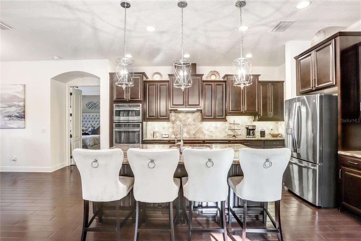 11009 CHARMWOOD DRIVE — photo 15 of 96