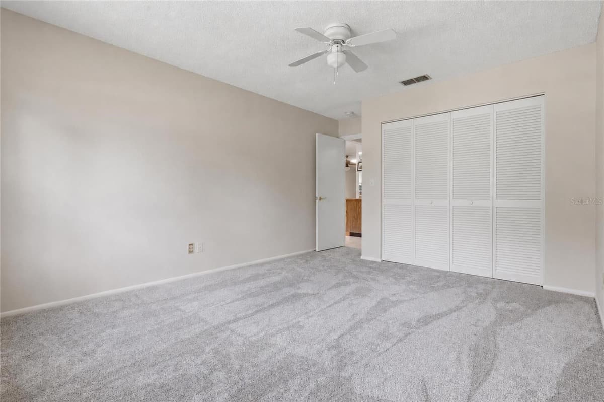 2211 LARK CIRCLE — photo 10 of 20