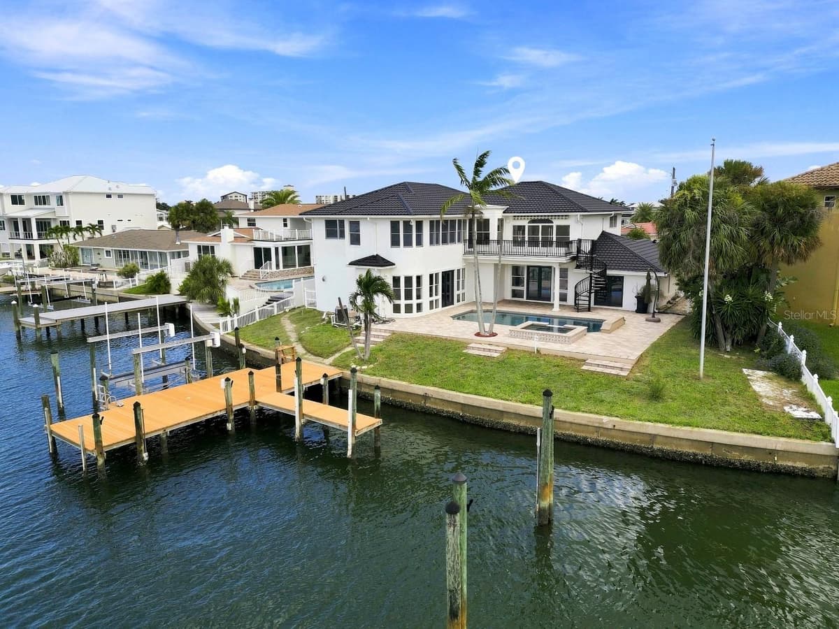 461 PALM ISLAND — photo 46 of 53