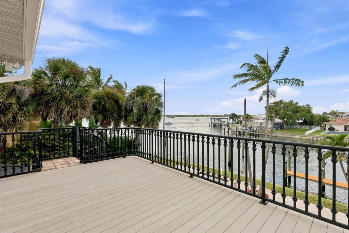 461 PALM ISLAND — photo 40 of 53