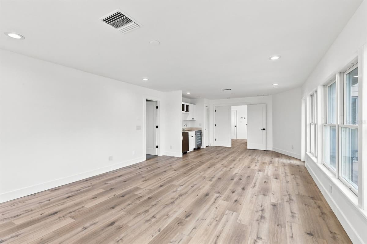 461 PALM ISLAND — photo 35 of 53