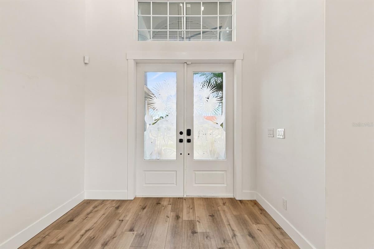 461 PALM ISLAND — photo 6 of 53