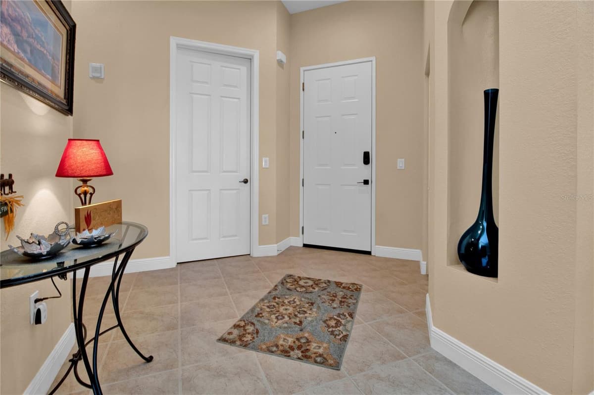 24417 BALTIC AVENUE — photo 4 of 43